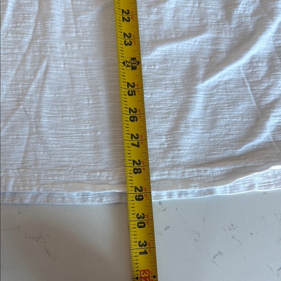 Free Planet White Short Sleeve Crew Neck Tee - Picture 12 of 12